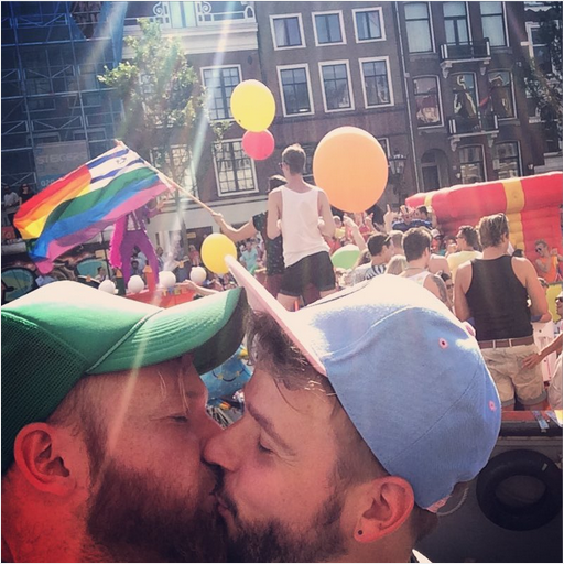 Gay Pride Amsterdam: die Kanal-Parade 2015 in Bildern
