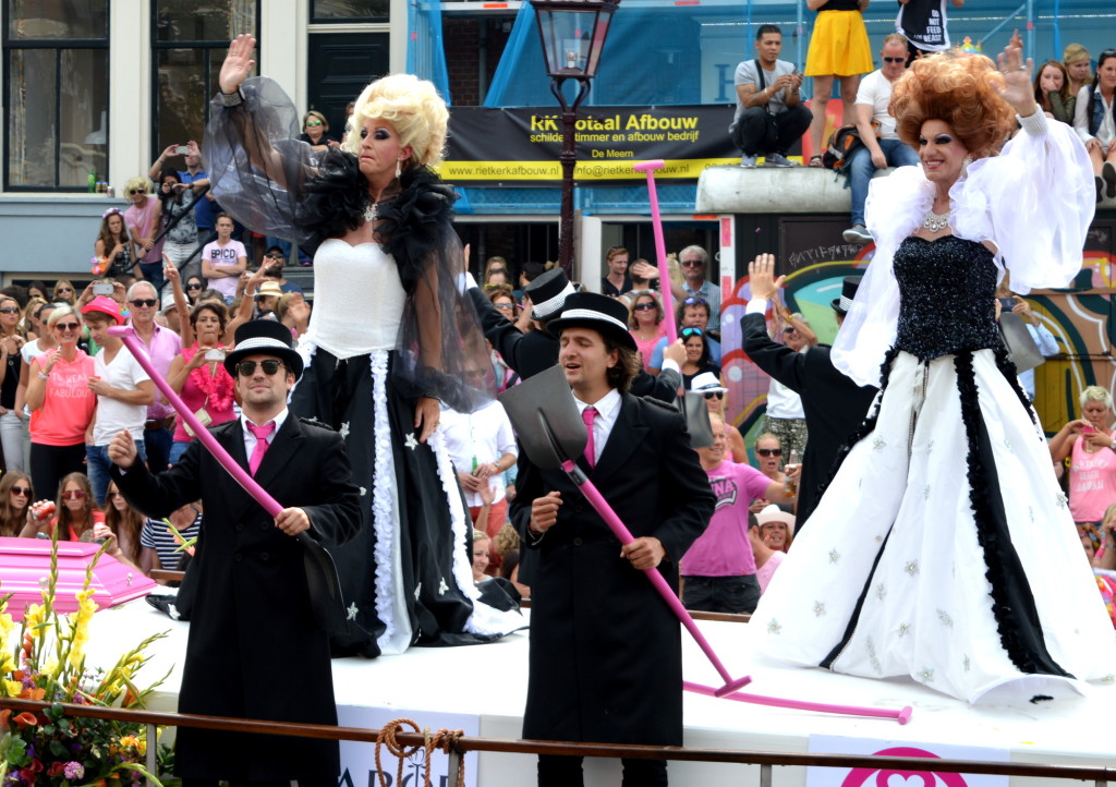 Gay Pride Amsterdam: die Kanal-Parade 2015 in Bildern