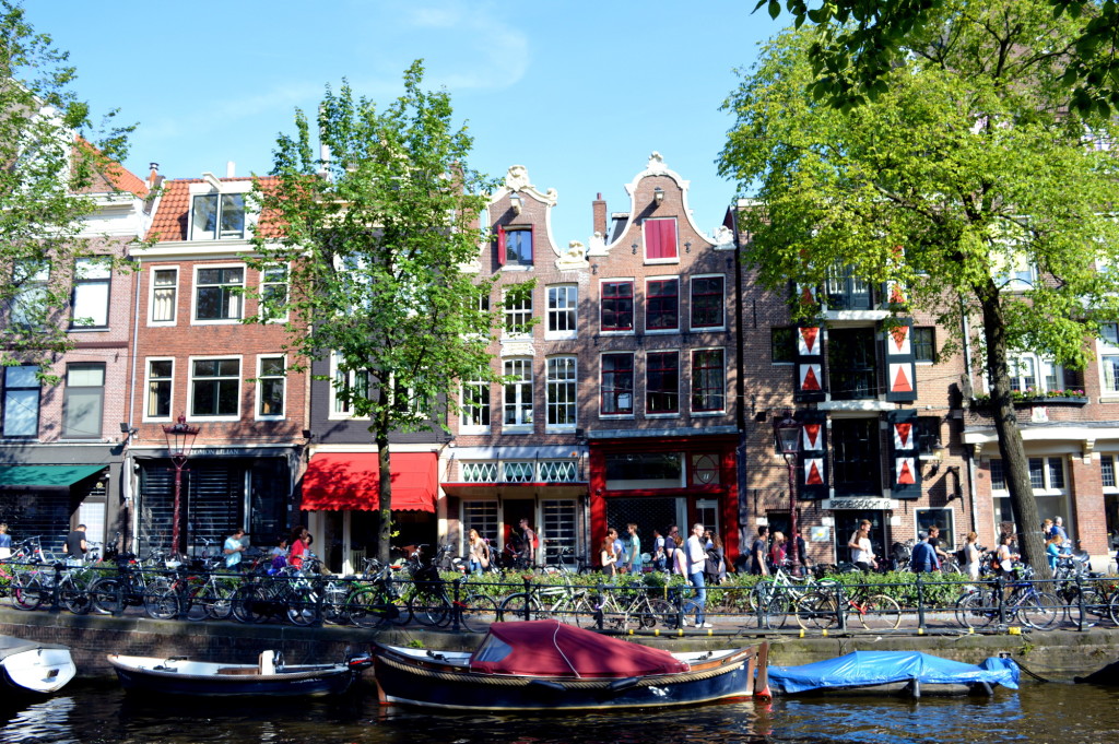 Gay Pride Amsterdam: die Kanal-Parade 2015 in Bildern
