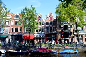 Gay Pride Amsterdam: die Kanal-Parade 2015 in Bildern