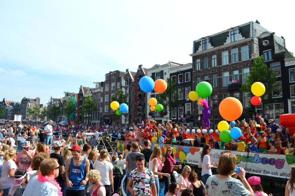 Gay Pride Amsterdam: die Kanal-Parade 2015 in Bildern