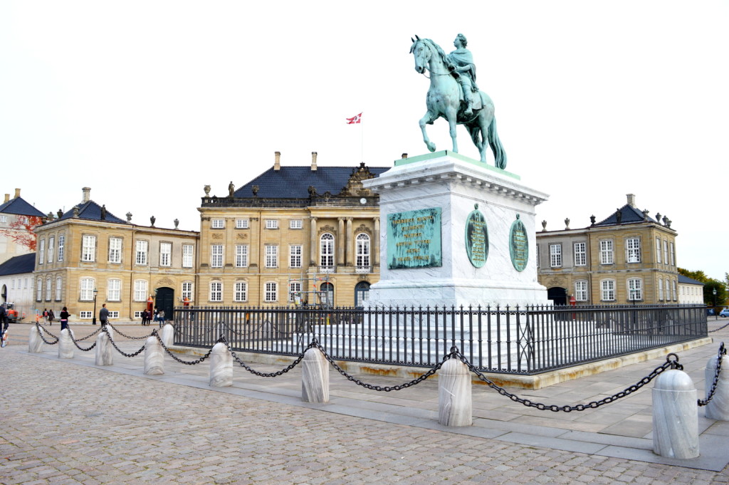 Gay Autumn City Moments Copenhagen